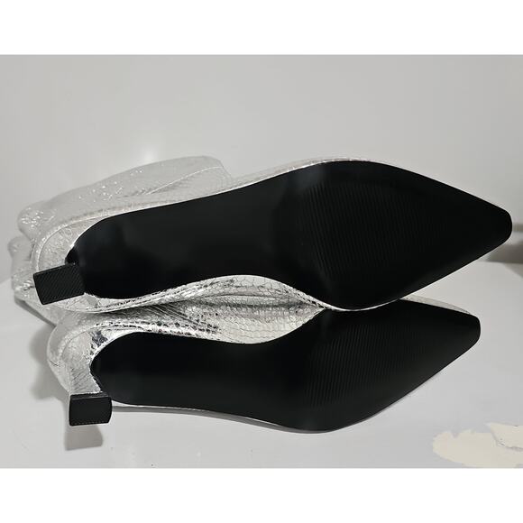 NEW Steve Madden Newlyn Knee High Boots Womens 8 WIDE Calf Silver Pointed Toe - Picture 8 of 13